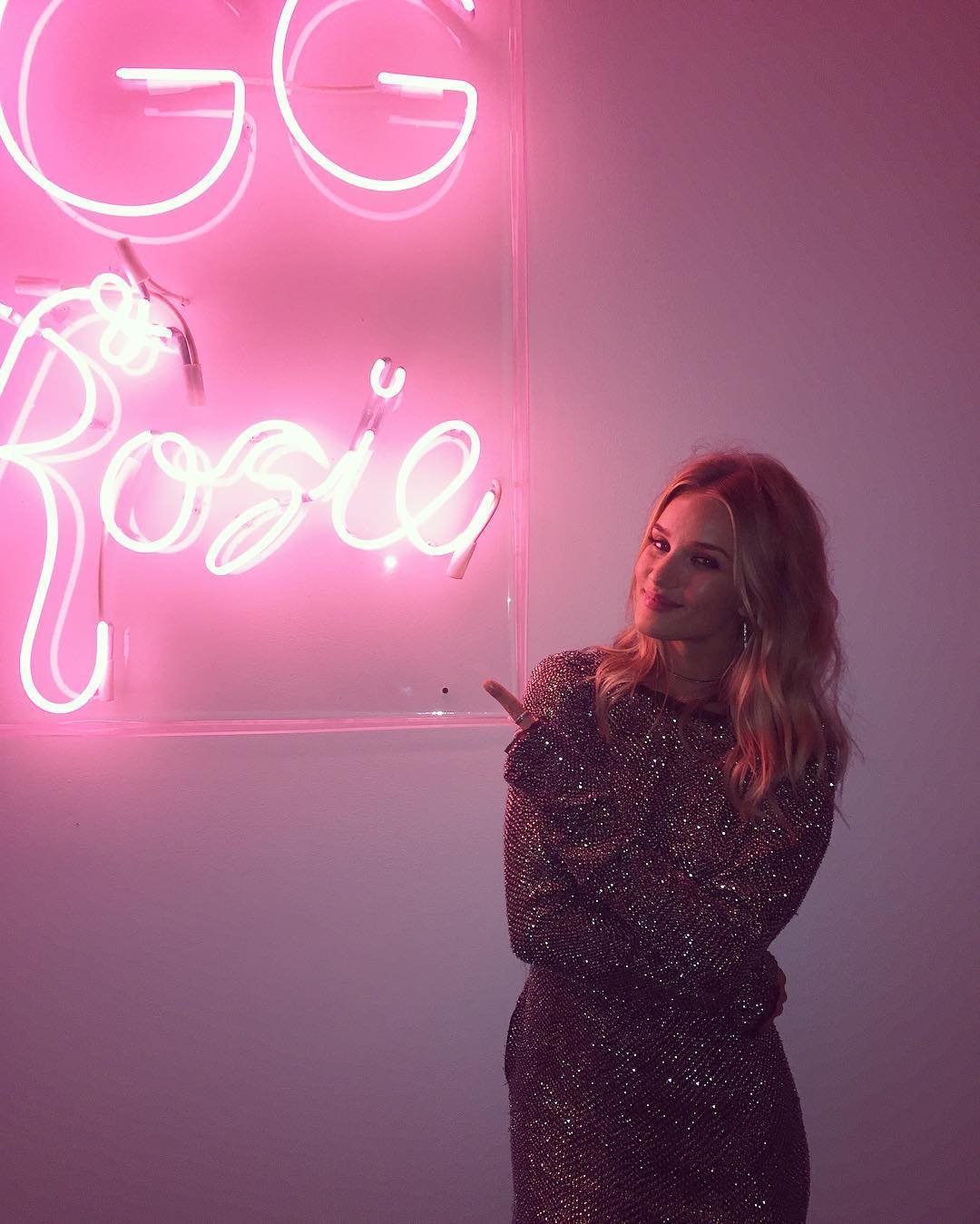 Rosie HuntingtonWhiteley  Photoshoot