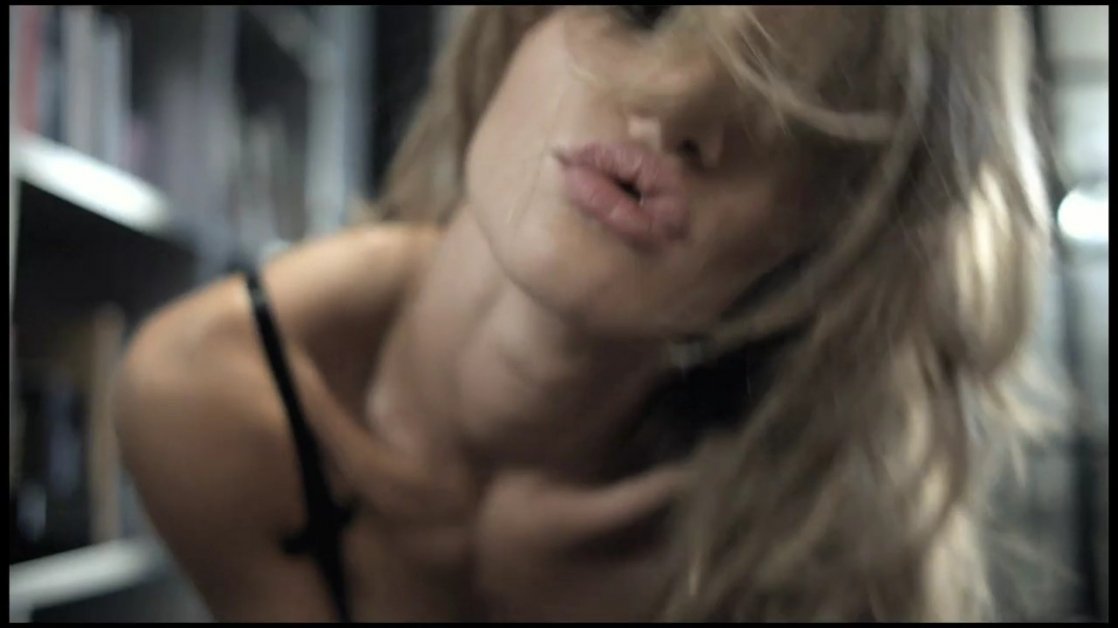 Rosie HuntingtonWhiteley Breast Photoshoot