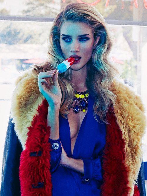 Rosie HuntingtonWhiteley  Photoshoot