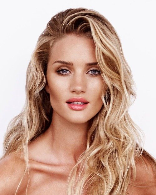 Rosie HuntingtonWhiteley  Photoshoot