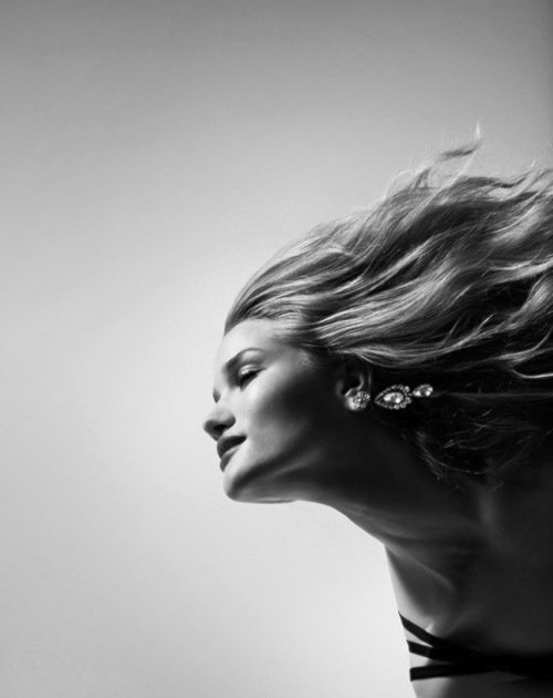 Rosie HuntingtonWhiteley  Photoshoot