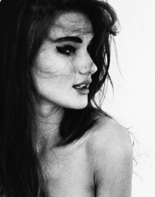 Rosie HuntingtonWhiteley Breast Photoshoot
