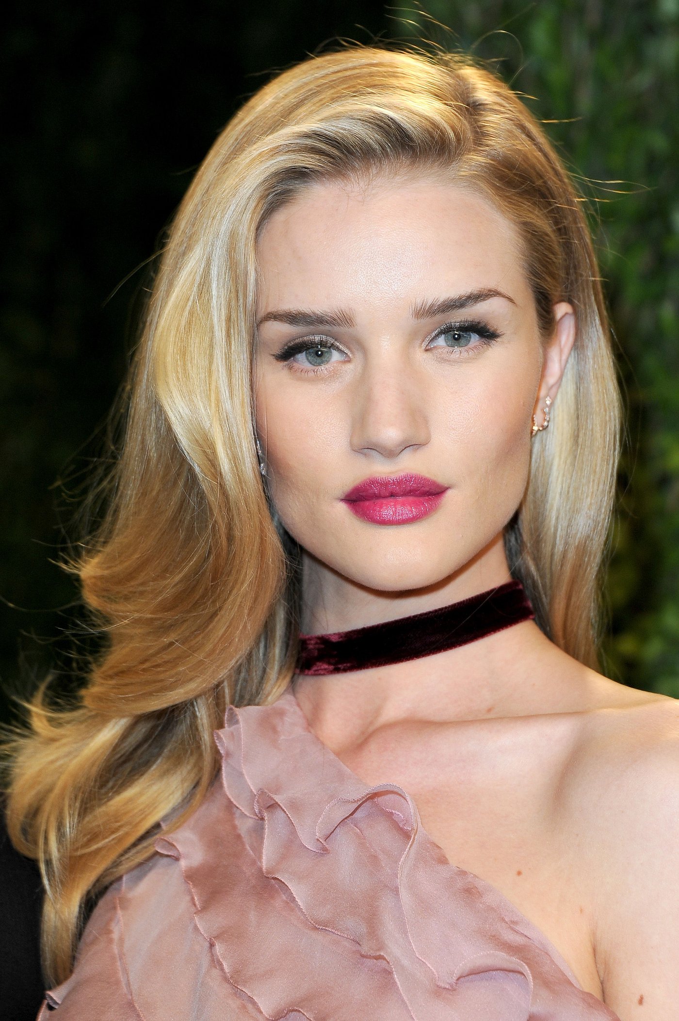 Rosie HuntingtonWhiteley  Photoshoot