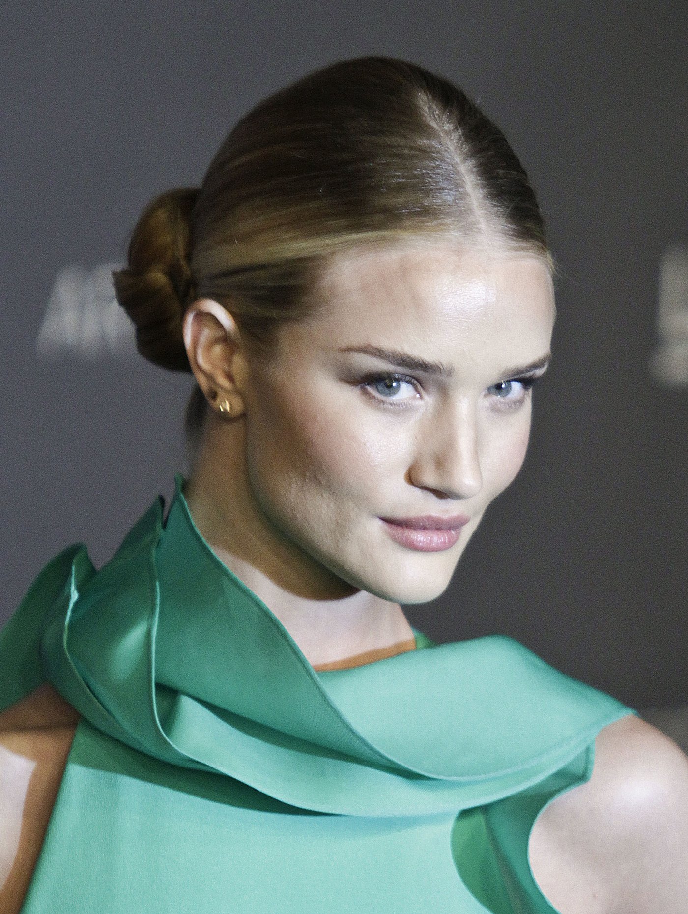 Rosie HuntingtonWhiteley  Photoshoot