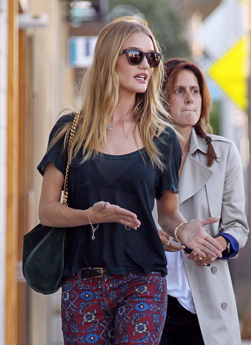 Rosie HuntingtonWhiteley  Photoshoot