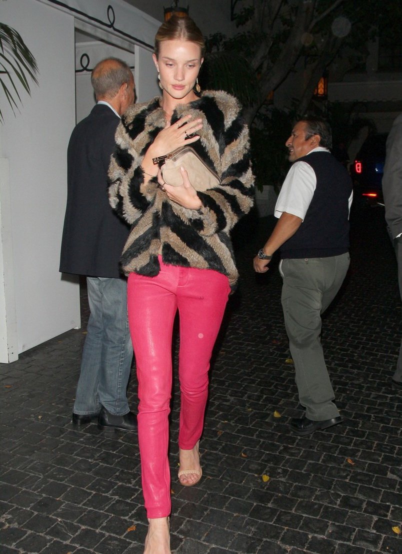 Rosie HuntingtonWhiteley  Photoshoot