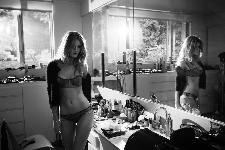 Rosie HuntingtonWhiteley  Photoshoot