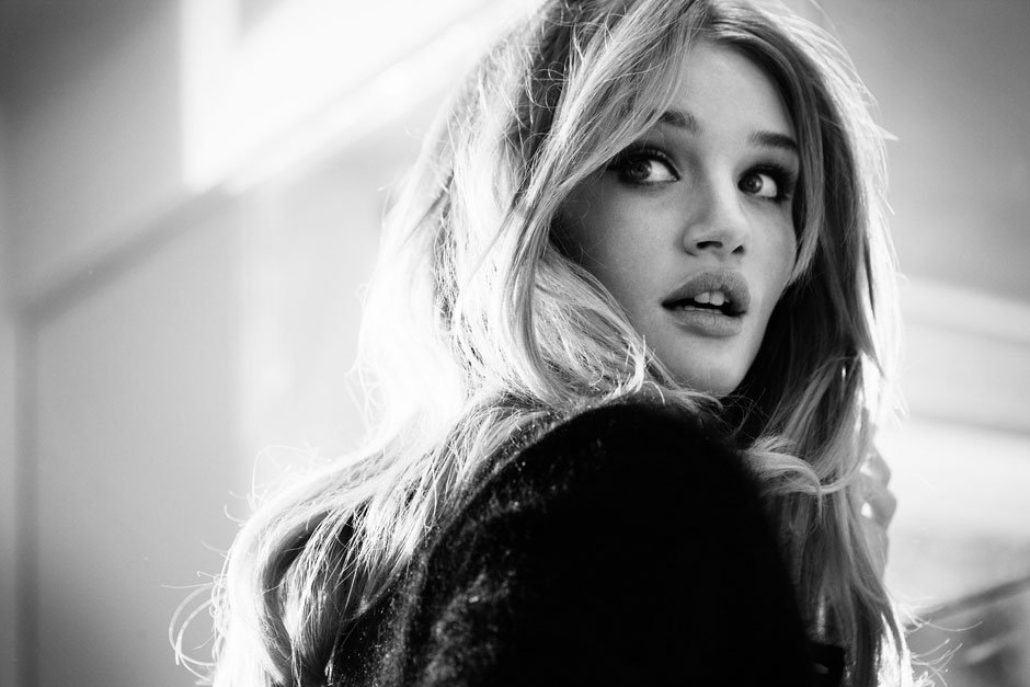 Rosie HuntingtonWhiteley  Photoshoot