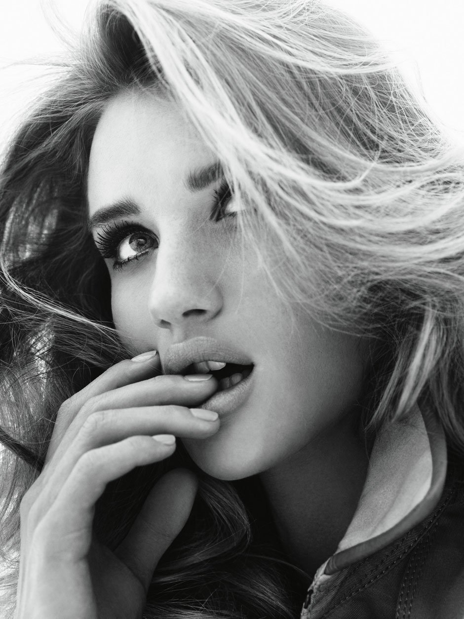 Rosie HuntingtonWhiteley  Photoshoot