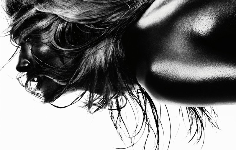 Rosie HuntingtonWhiteley  Photoshoot