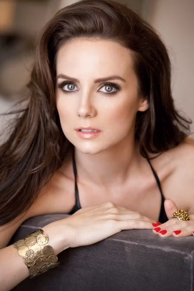 Victoria Summer  Photoshoot