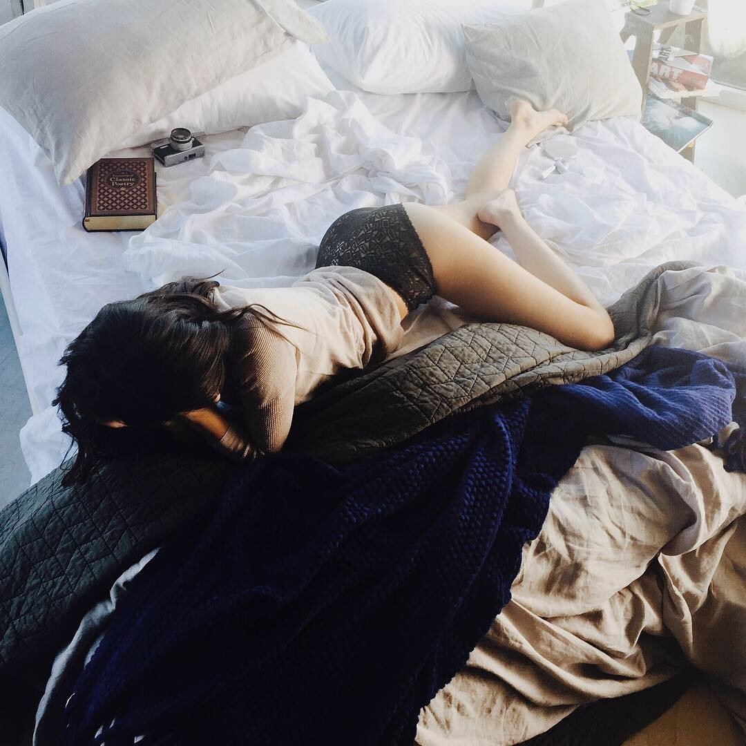Kendall Jenner Leg Photoshoot