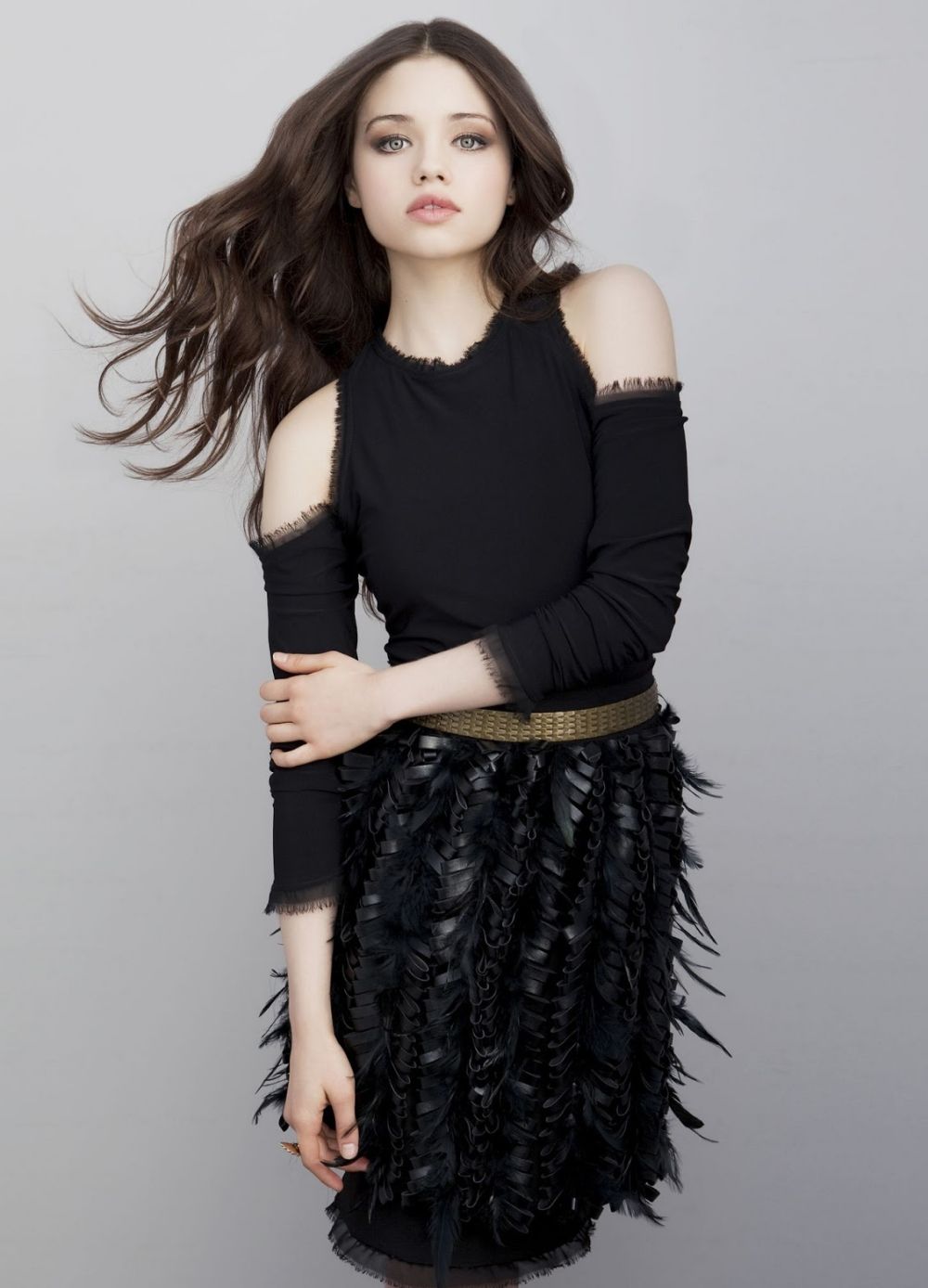 India Eisley Sexy and Hottest Photos , Latest Pics