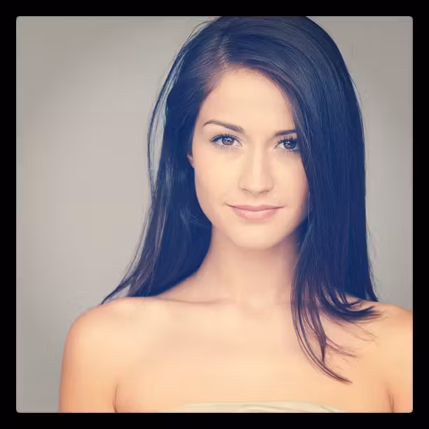 Mariah Buzolin  Photoshoot