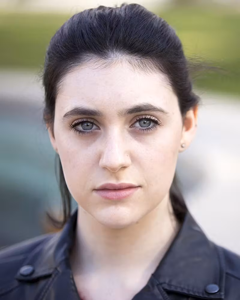 Olivia Howard Bagg  Photoshoot