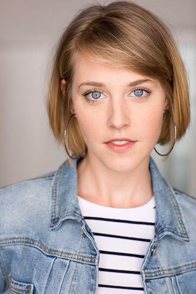 Belle Adams  Photoshoot