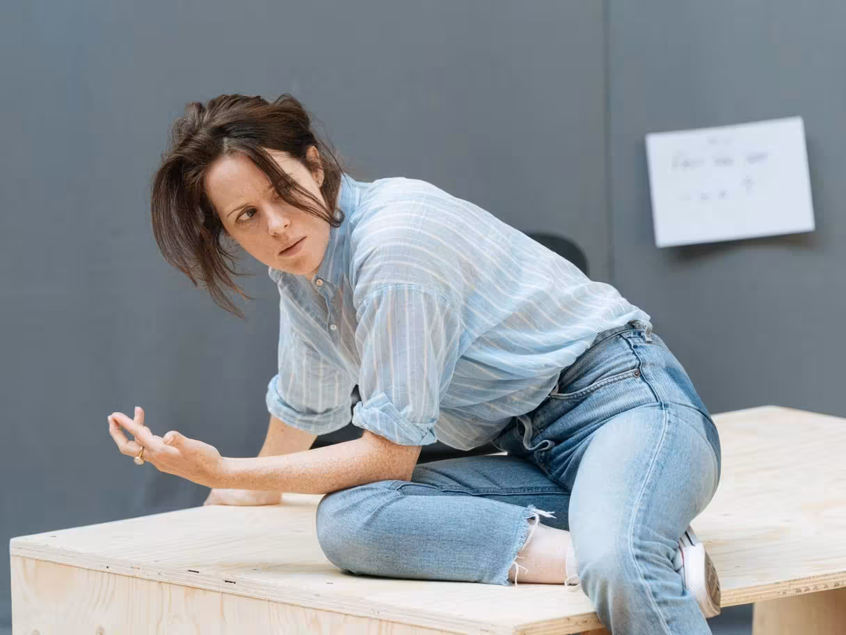 Claire Foy Leg Photoshoot