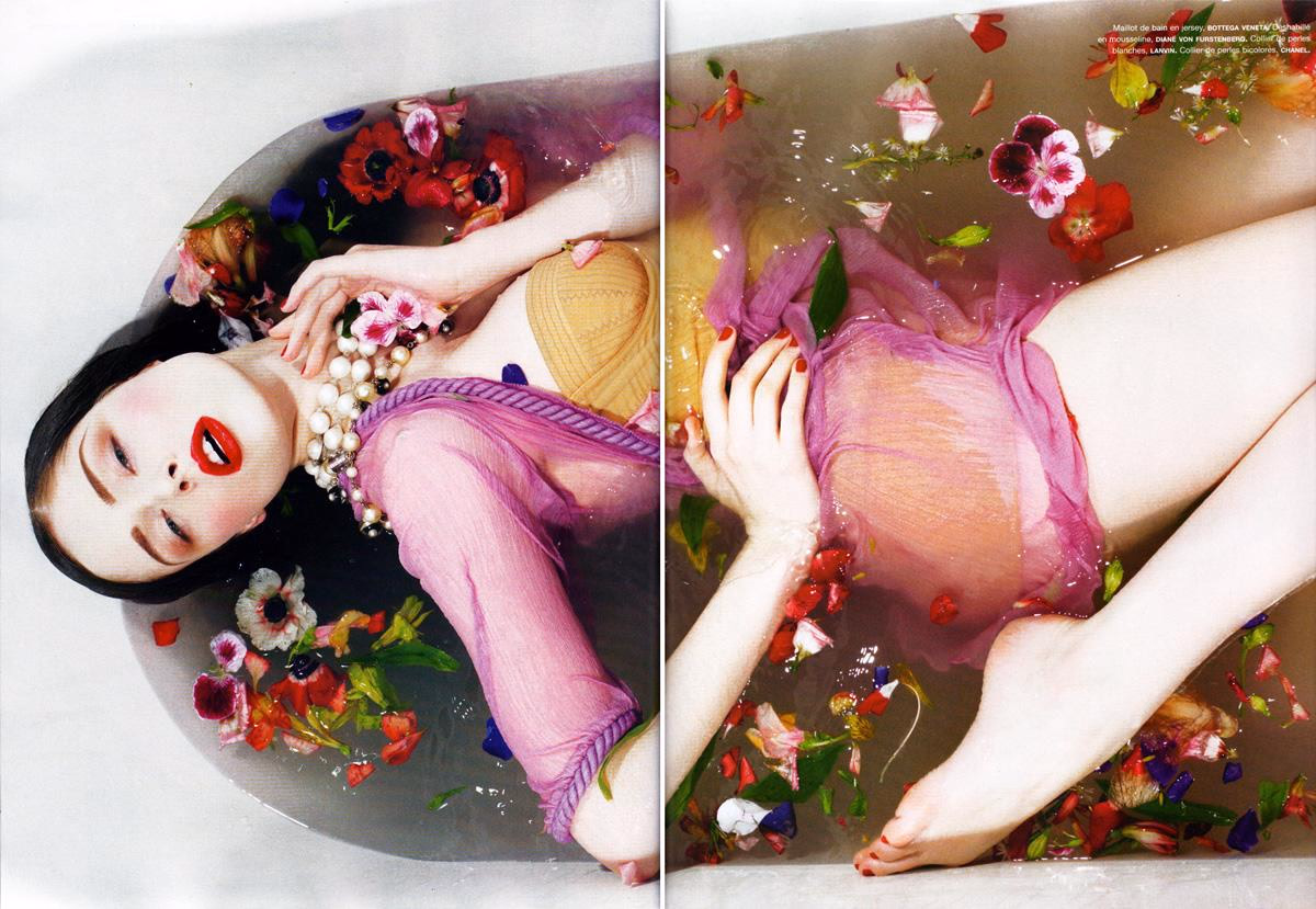 Coco Rocha Leg Photoshoot