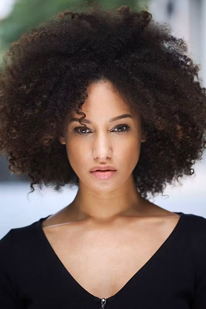 Elarica Johnson  Photoshoot