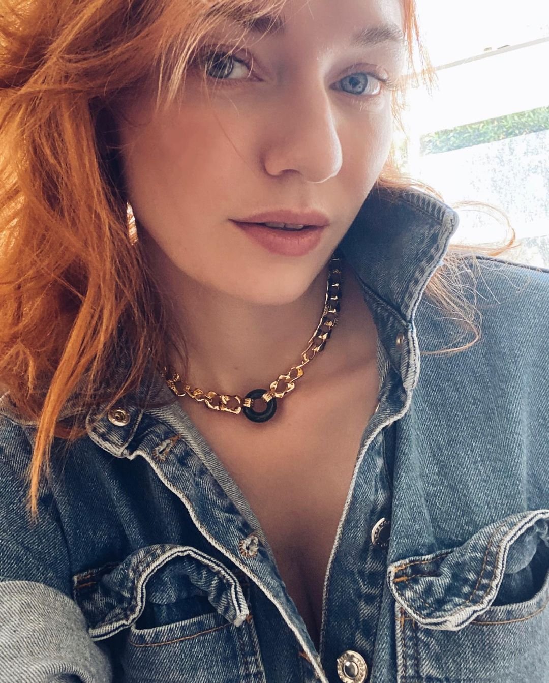 Eleanor Tomlinson  Photoshoot