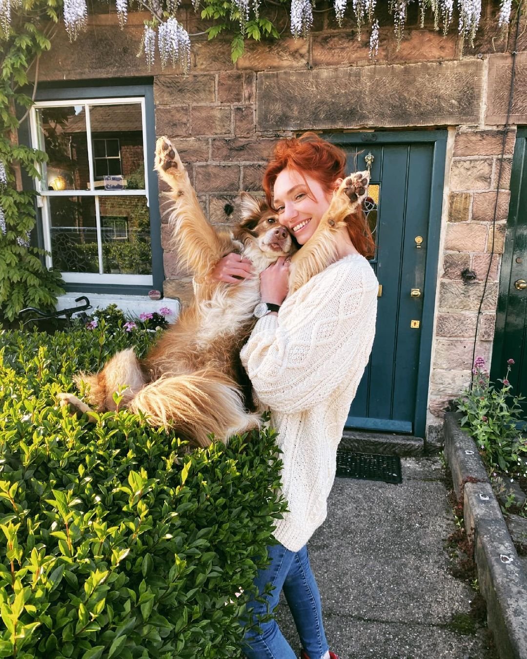 Eleanor Tomlinson  Photoshoot