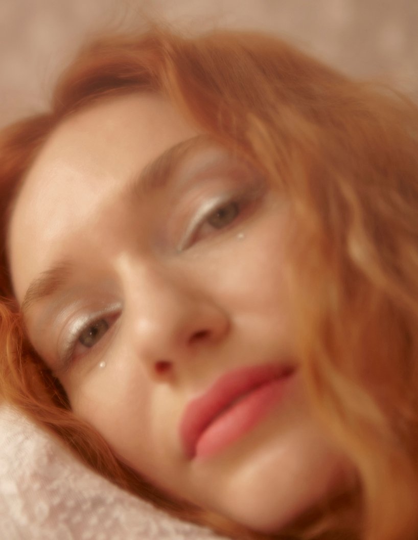 Eleanor Tomlinson  Photoshoot