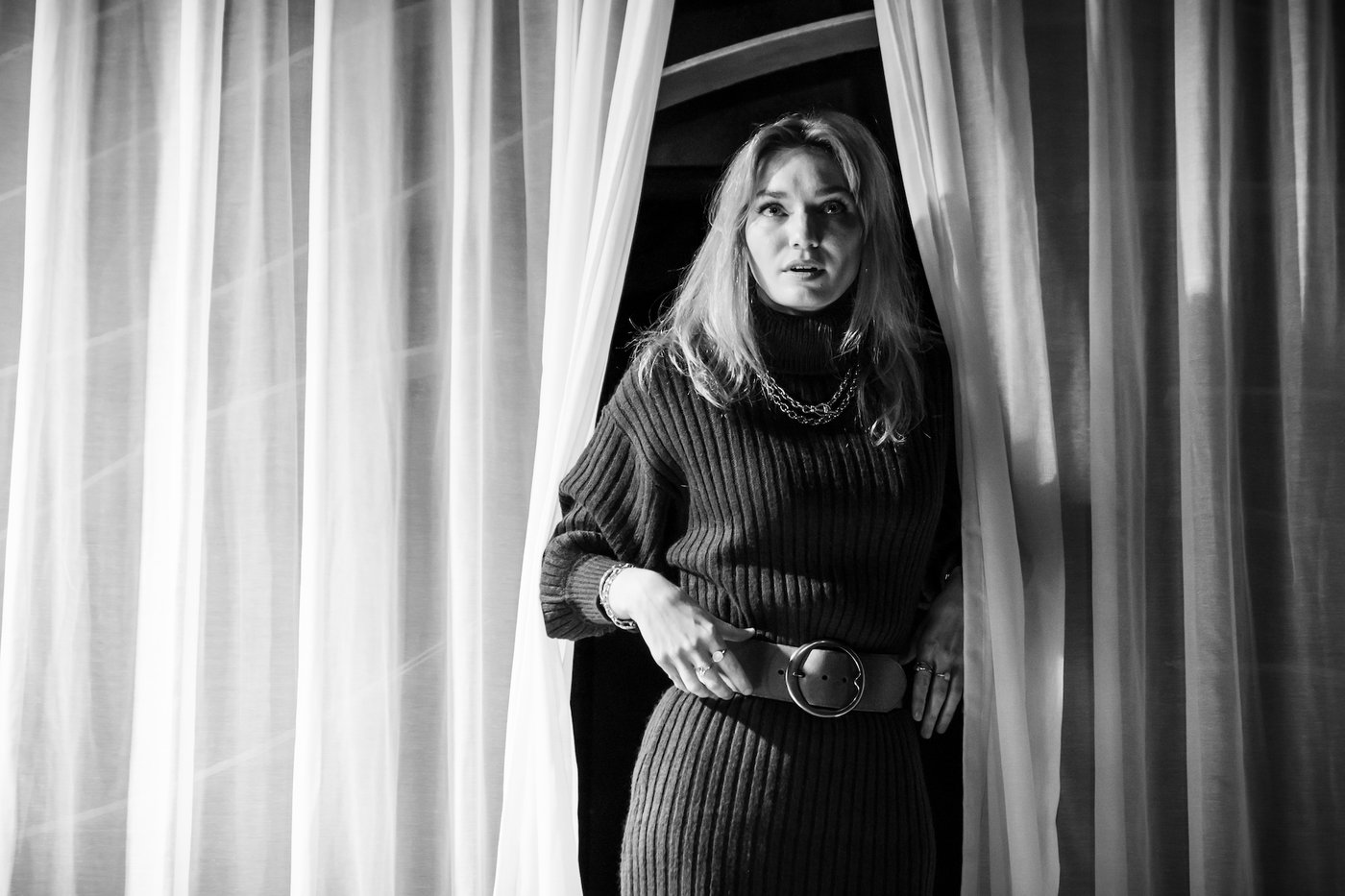 Eleanor Tomlinson  Photoshoot