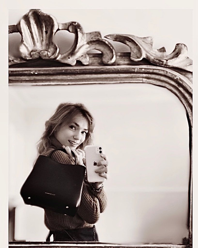 Eleanor Tomlinson  Photoshoot