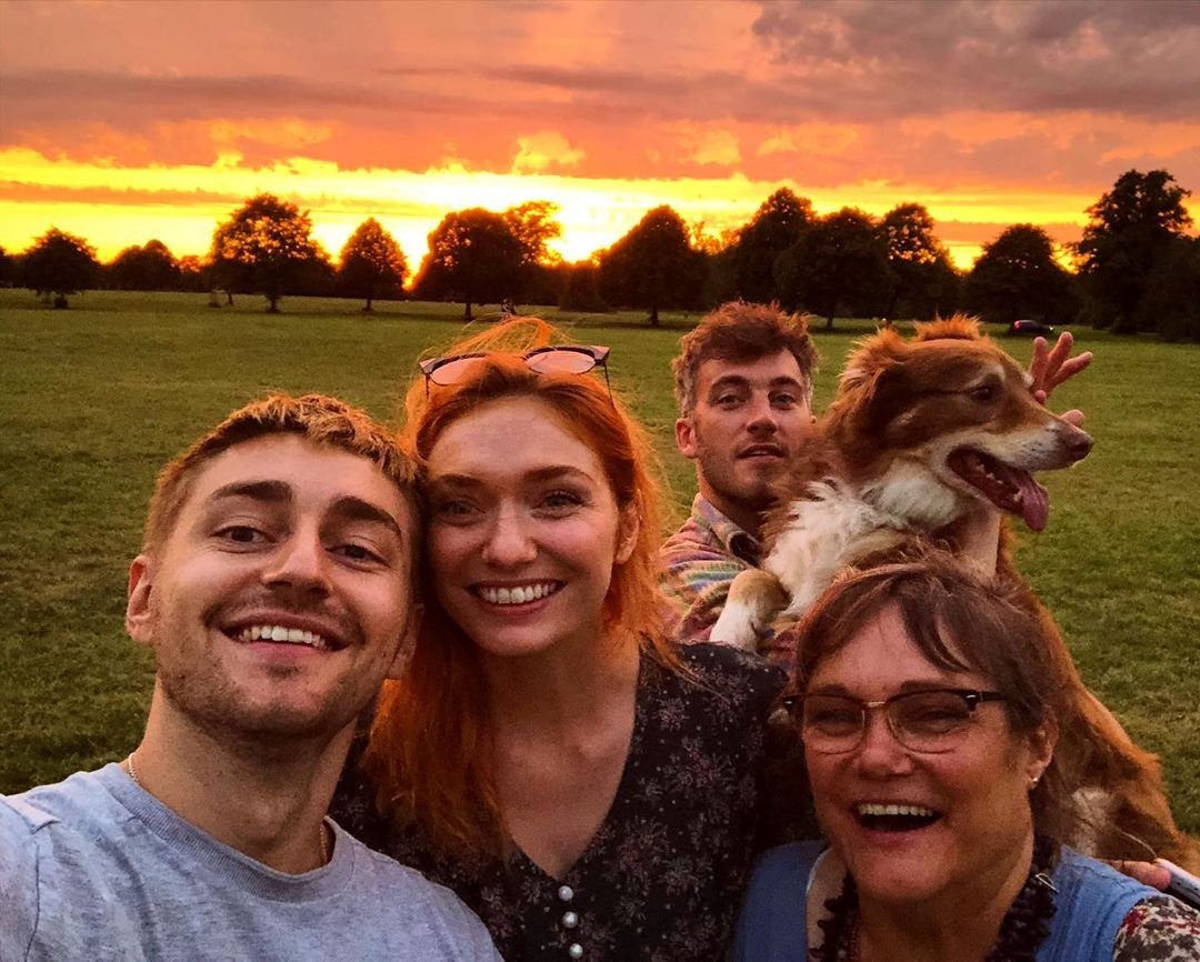 Eleanor Tomlinson  Photoshoot