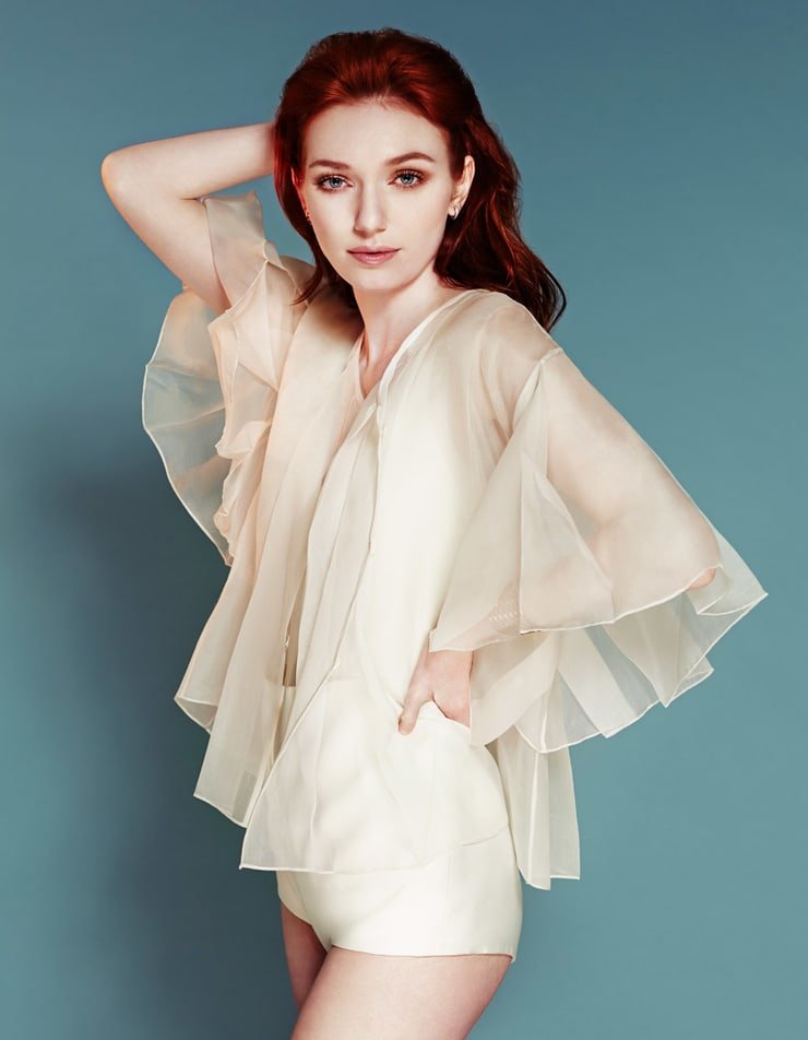 Eleanor Tomlinson Leg Photoshoot