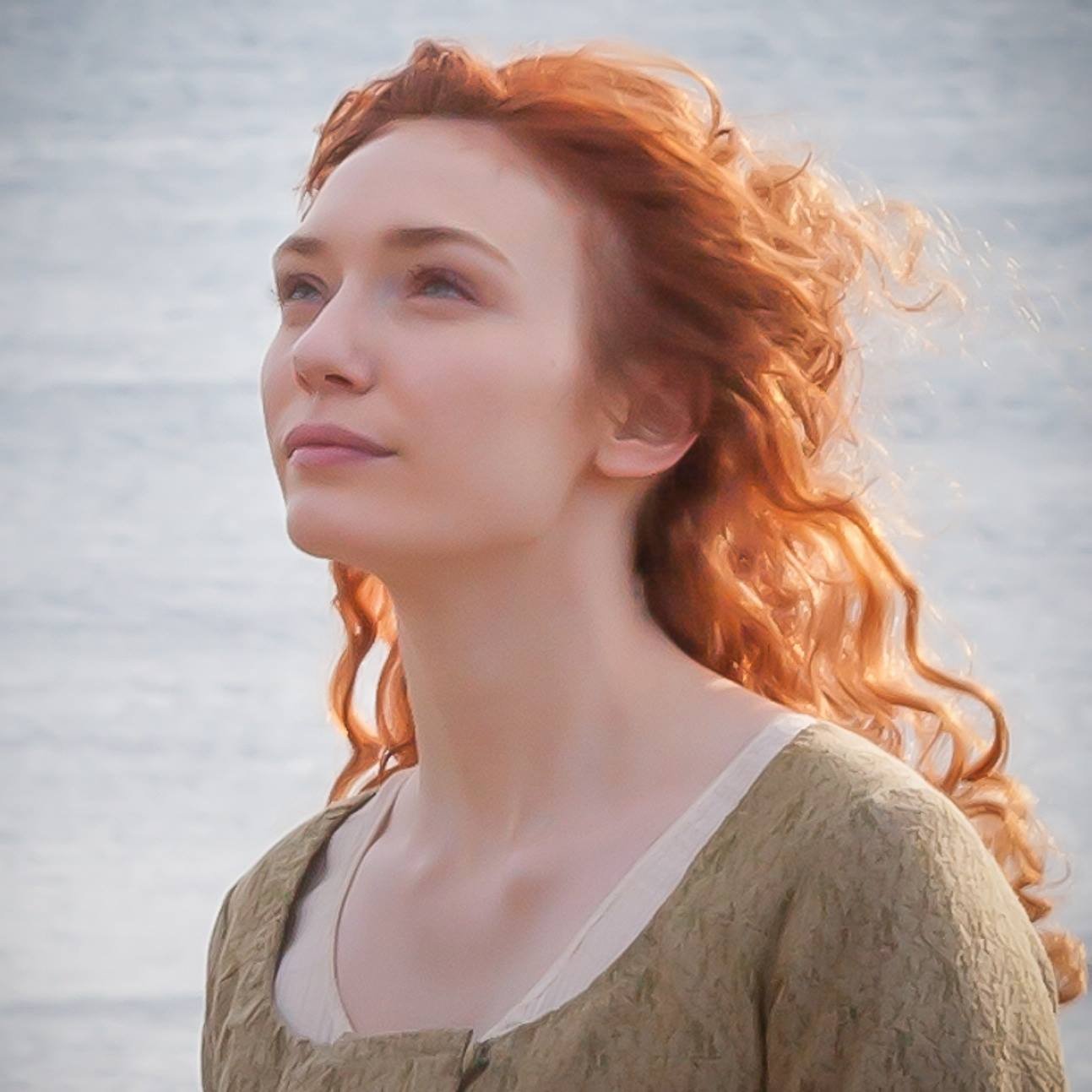 Eleanor Tomlinson  Photoshoot