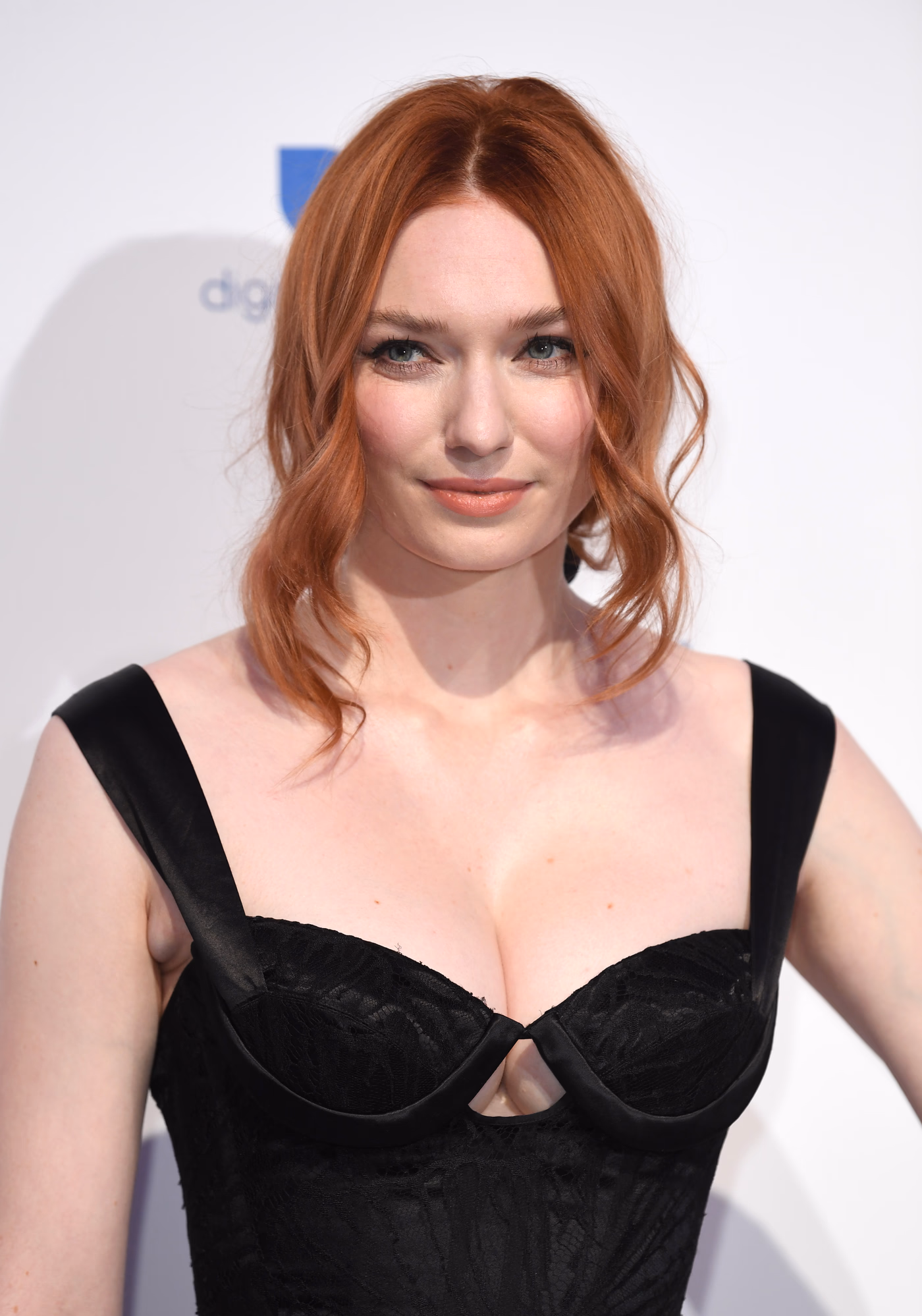 Eleanor Tomlinson Leg Photoshoot