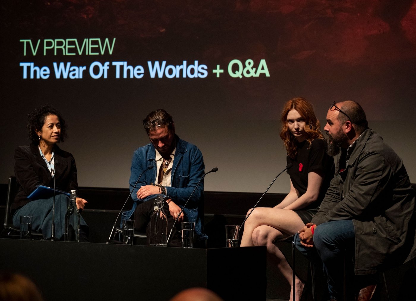 Eleanor Tomlinson  Photoshoot