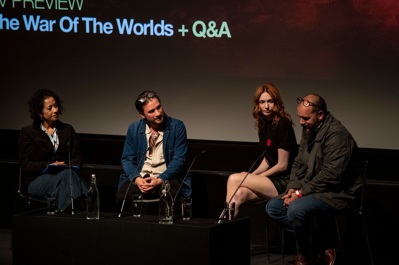 Eleanor Tomlinson  Photoshoot