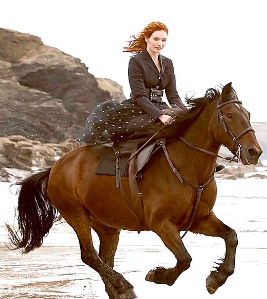 Eleanor Tomlinson  Photoshoot