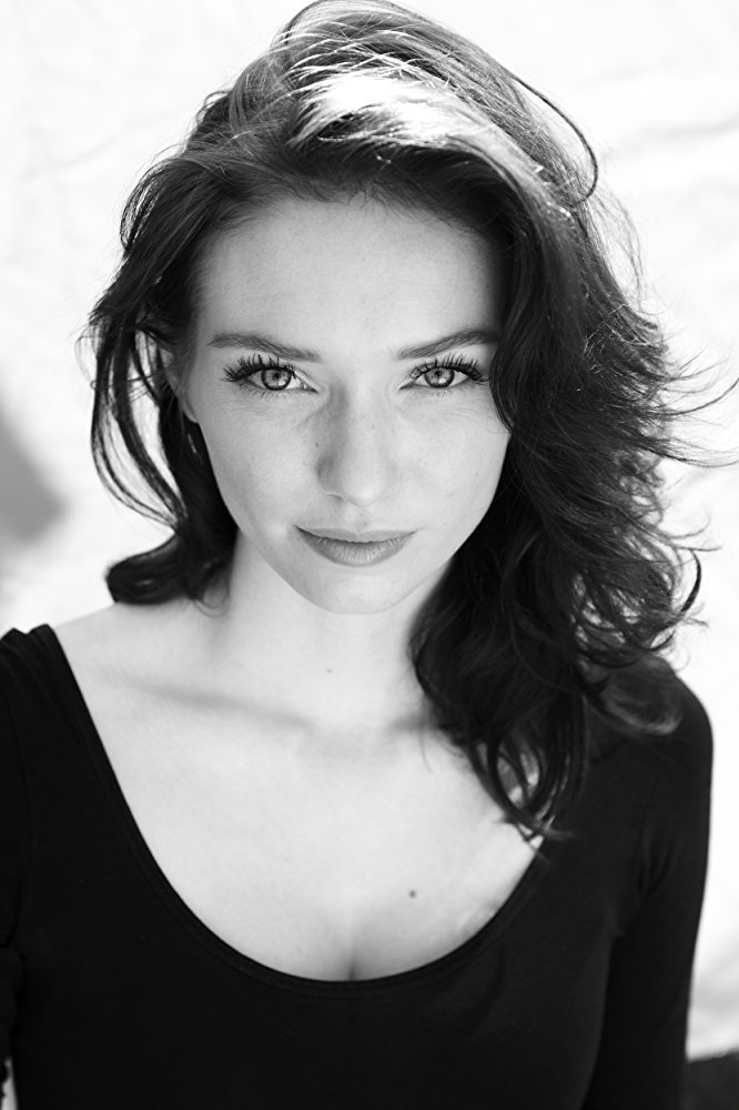 Eleanor Tomlinson  Photoshoot