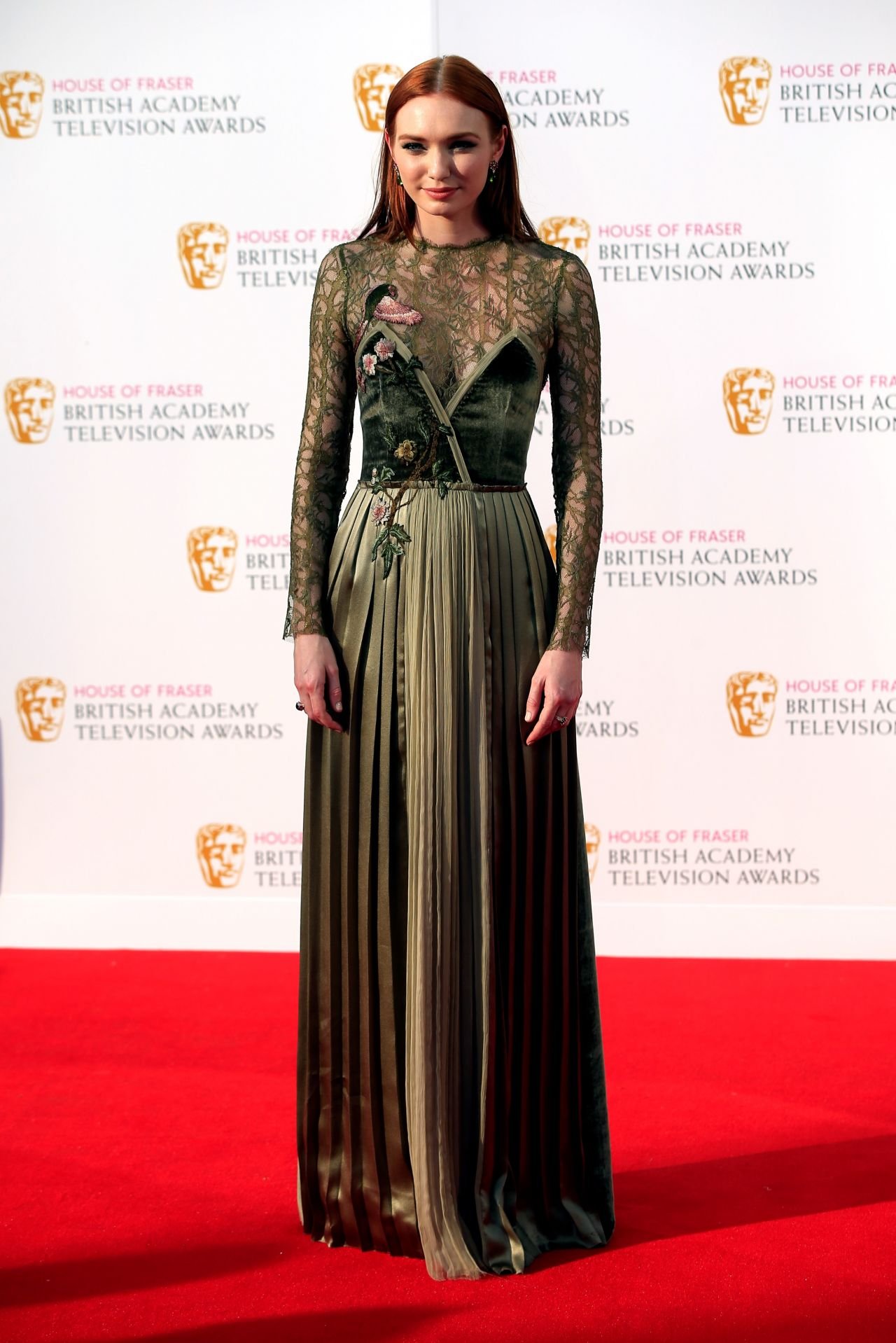 Eleanor Tomlinson  Photoshoot