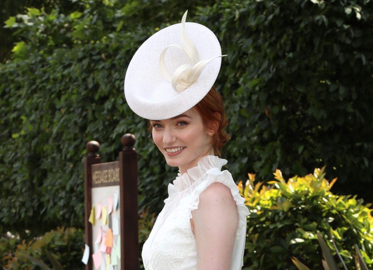 Eleanor Tomlinson  Photoshoot