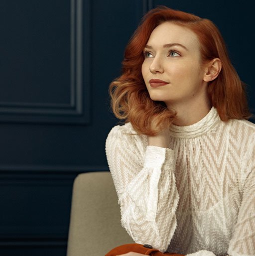 Eleanor Tomlinson Leg Photoshoot