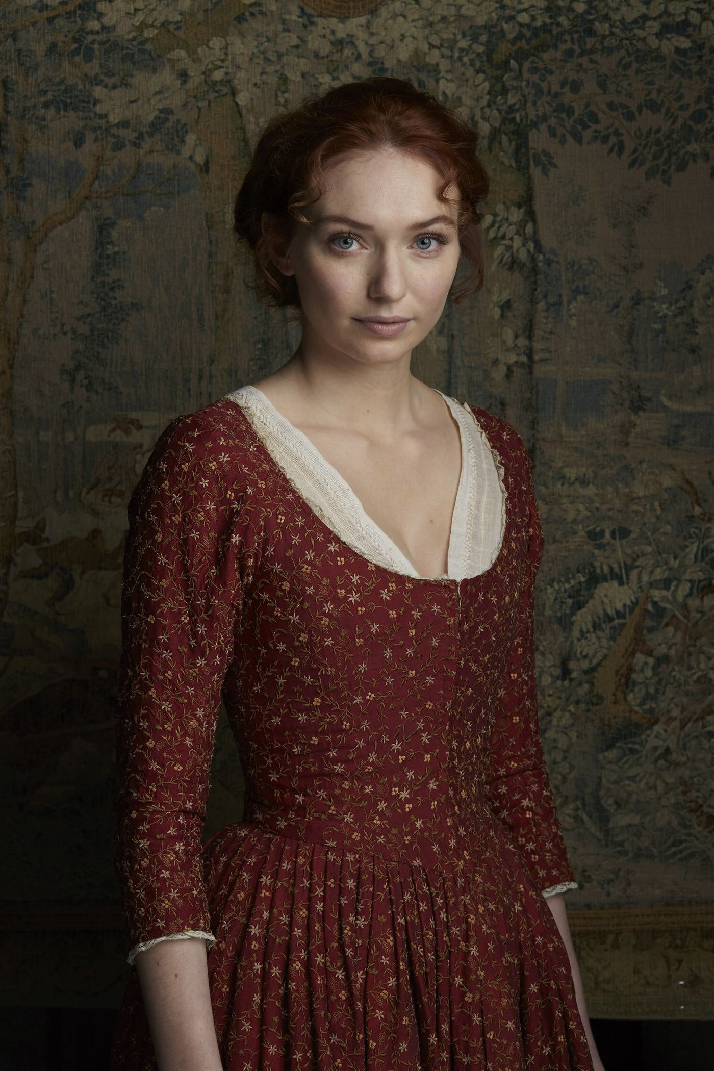 Eleanor Tomlinson  Photoshoot