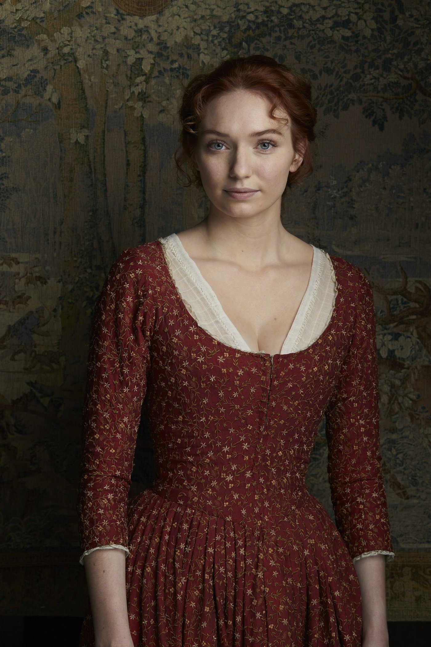 Eleanor Tomlinson  Photoshoot