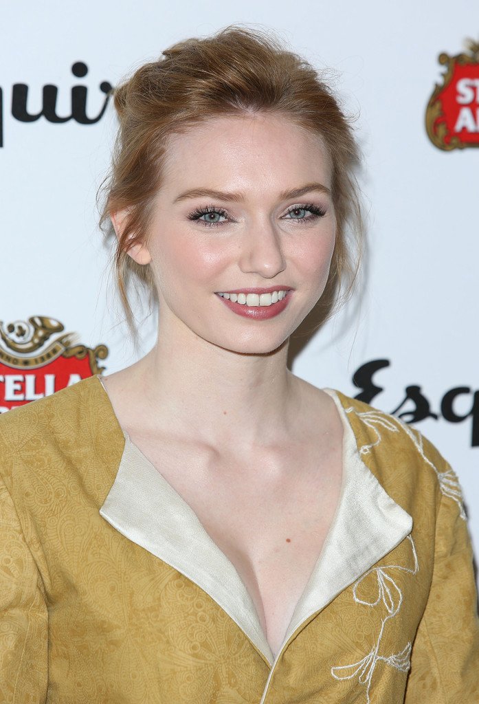 Eleanor Tomlinson  Photoshoot