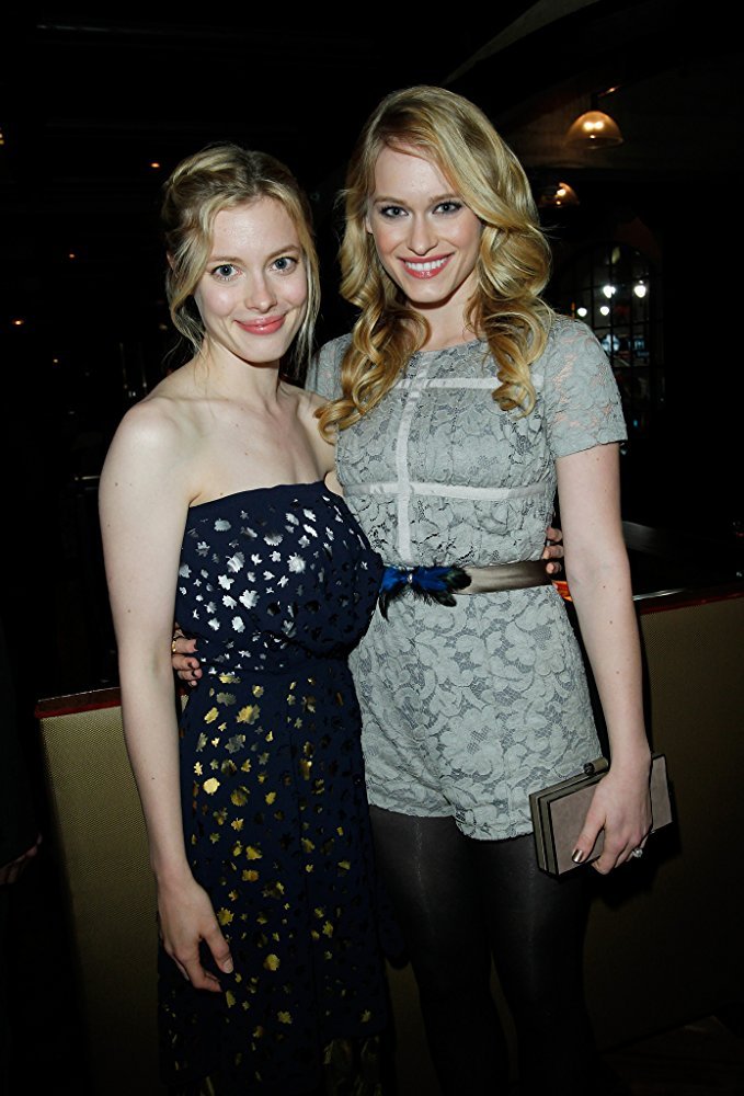 Gillian Jacobs  Photoshoot