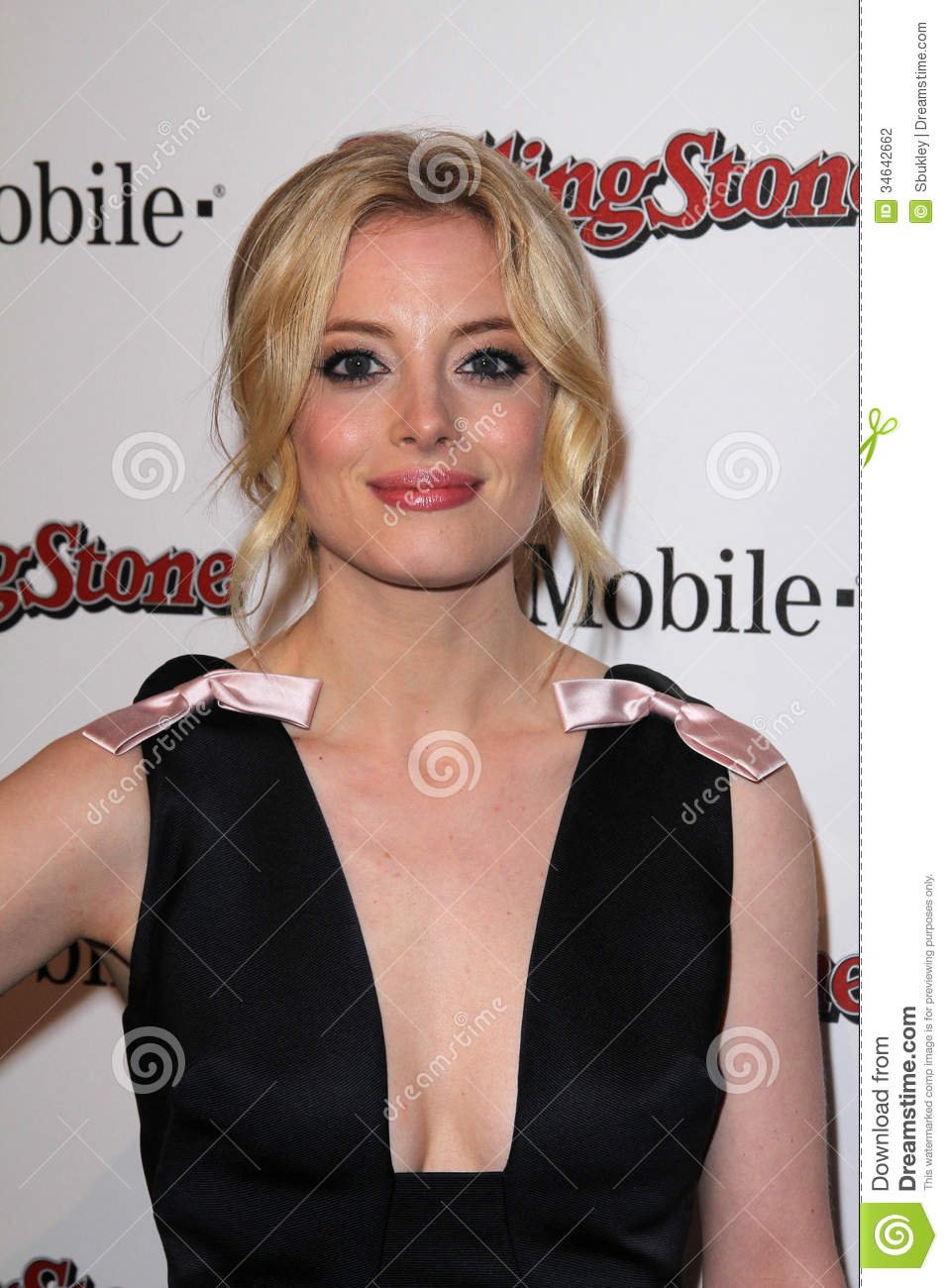 Gillian Jacobs  Photoshoot