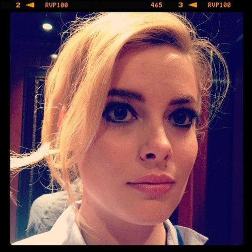 Gillian Jacobs Sexy and Hottest Photos , Latest Pics