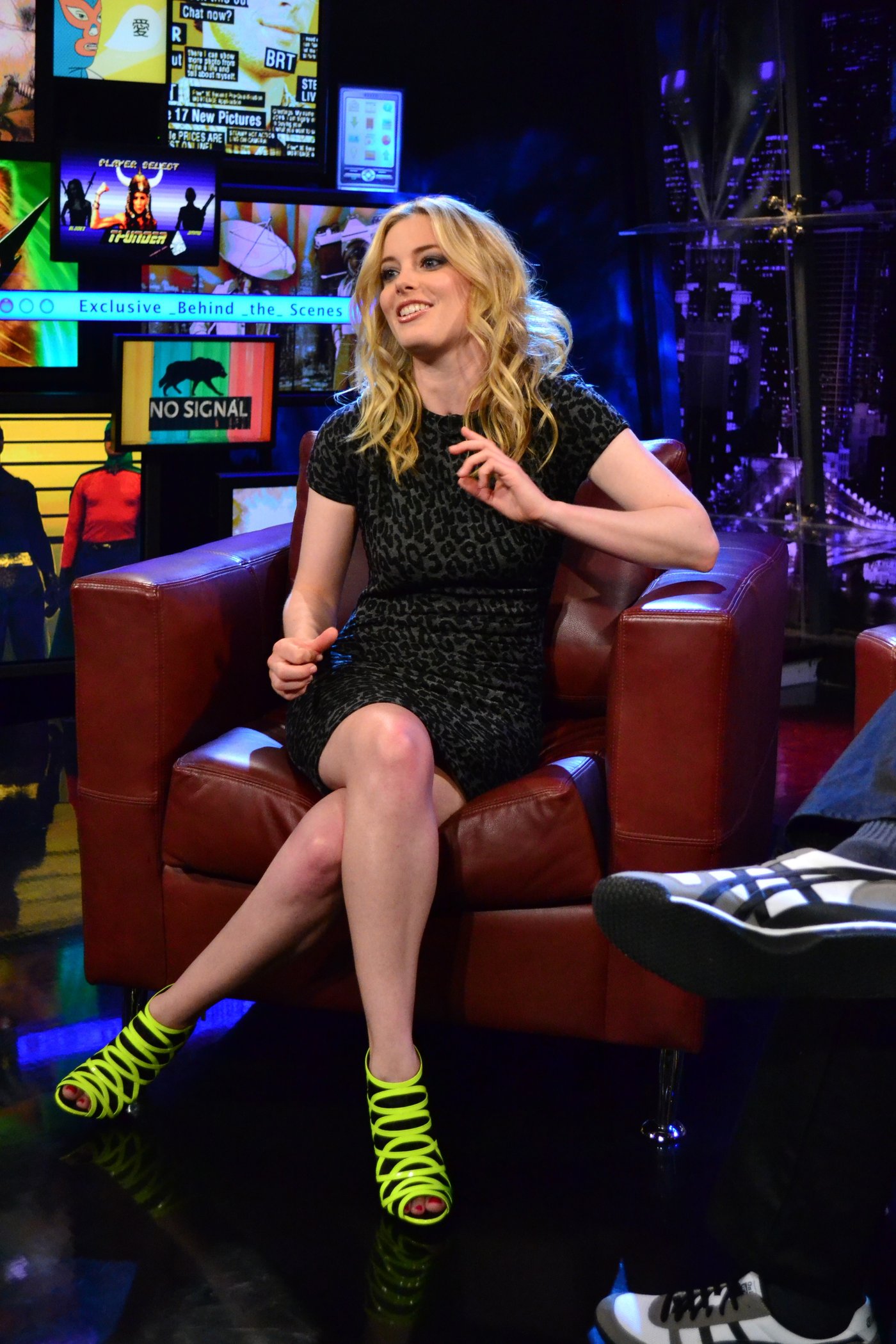 Gillian Jacobs  Photoshoot