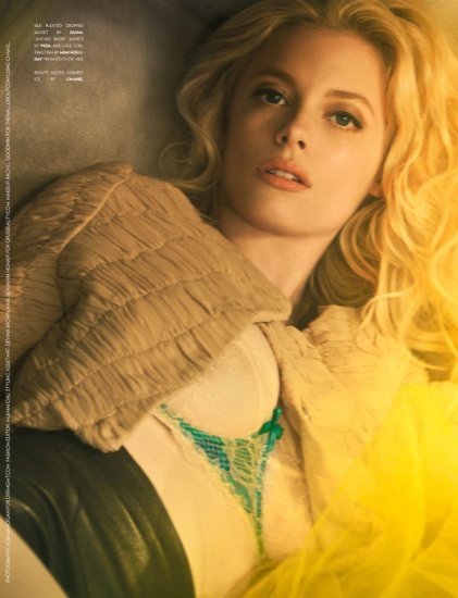 Gillian Jacobs  Photoshoot