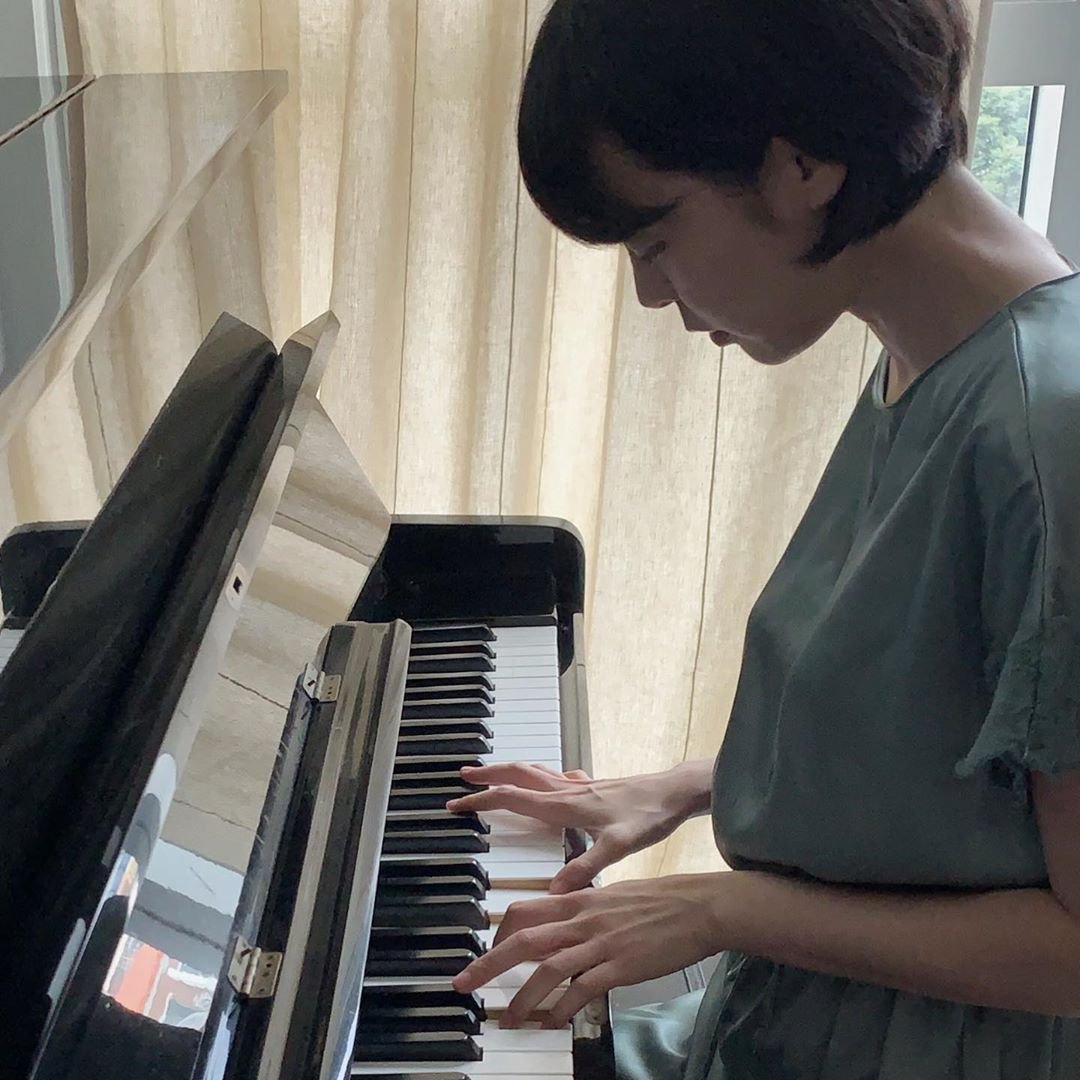 Lee Hana  Photoshoot