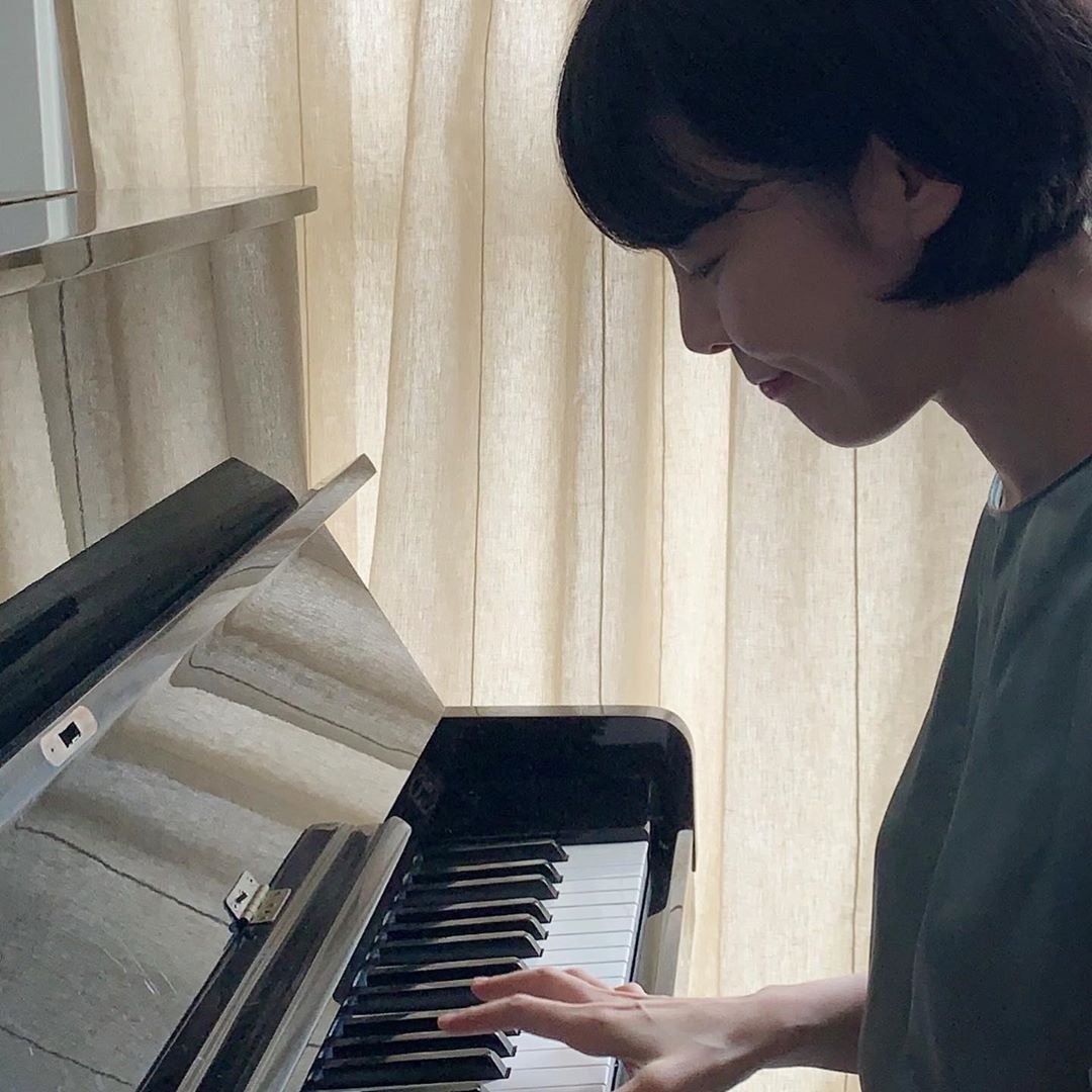Lee Hana  Photoshoot