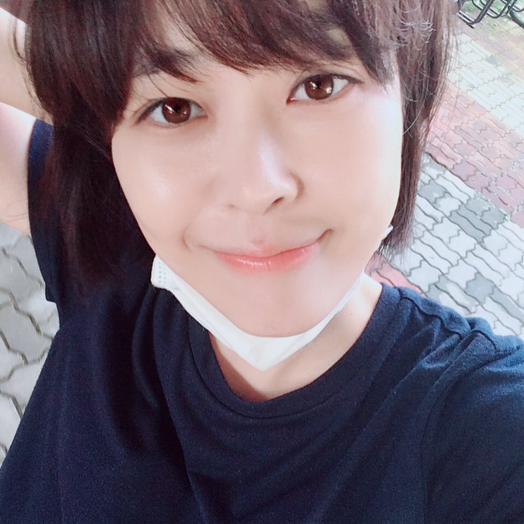 Lee Hana  Photoshoot
